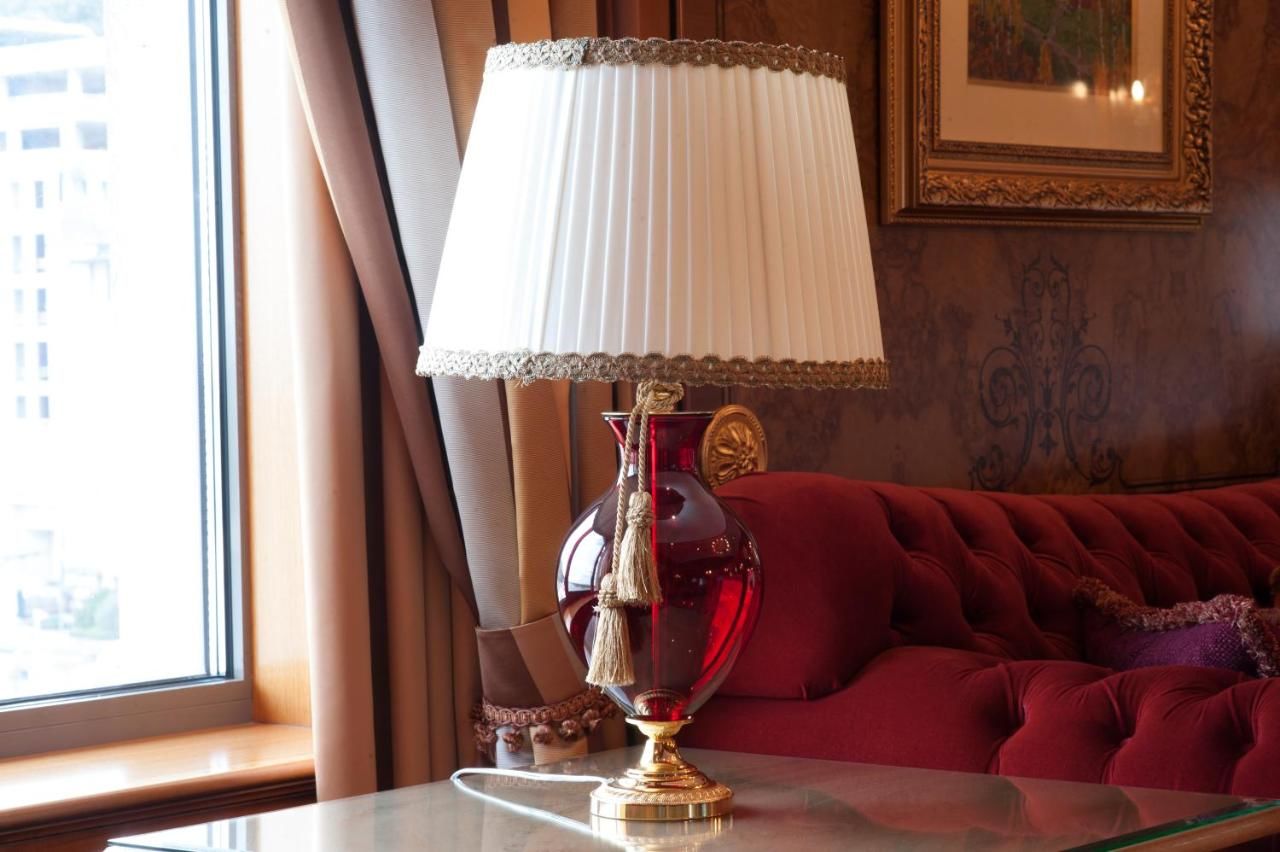 Отель Fairmont Grand Hotel Kyiv Киев