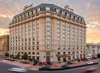 Отель Fairmont Grand Hotel Kyiv Киев-0