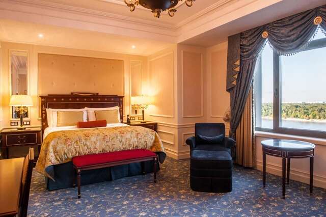 Отель Fairmont Grand Hotel Kyiv Киев-34